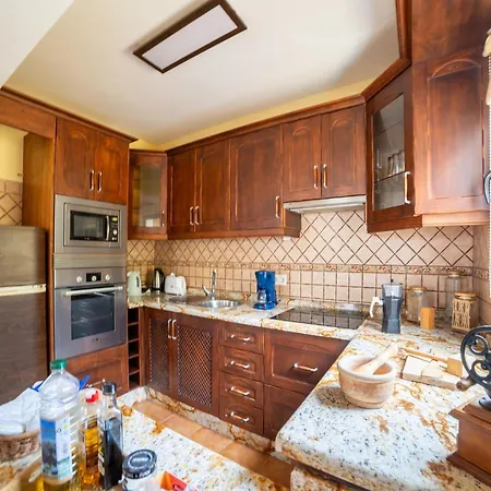 בית נופש In Tenerife With Pool And Sea Views *