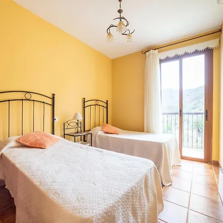 In Tenerife With Pool And Sea Views *