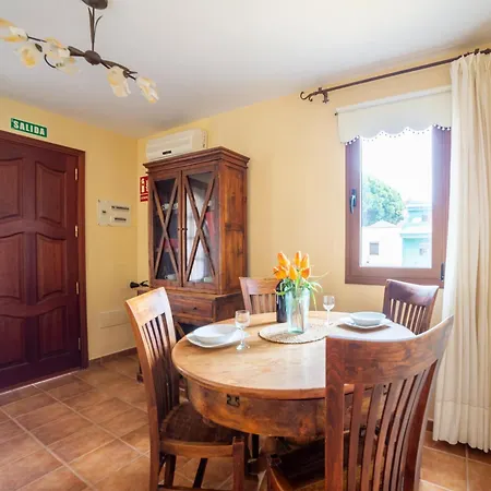 In Tenerife With Pool And Sea Views בית נופש *