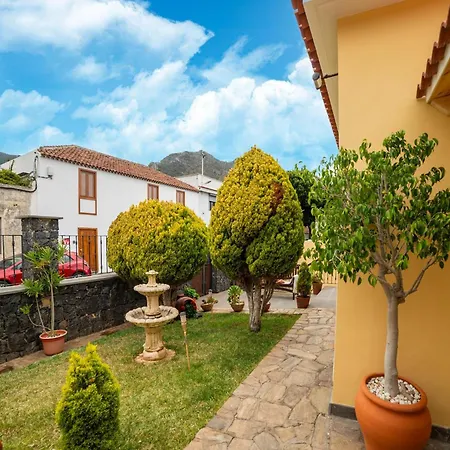 In Tenerife With Pool And Sea Views 펜션