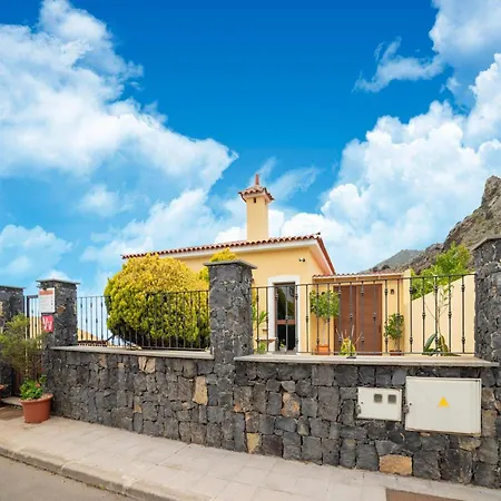 In Tenerife With Pool And Sea Views Feriehus Teno