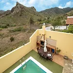 Casa vacanze In Tenerife With Pool And Sea Views